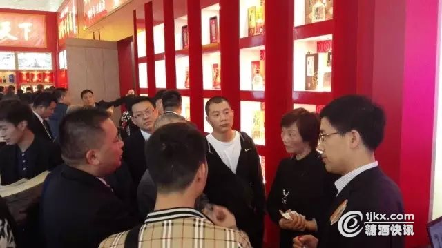 古井展廳引爆春糖會！五大看點讓客商香醉成都(圖3)