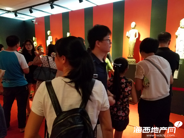 48小時(shí)2萬人 一場(chǎng)展覽掀起泉州愛國(guó)熱潮(圖1)
