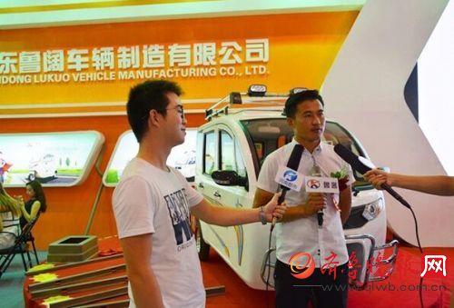 鄭州電動車展，魯客篷車現(xiàn)場人氣火爆(圖2)