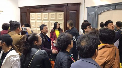德菲諾實(shí)木背景墻亮相第十六屆中國國際門業(yè)展覽會(huì)(圖1) 1